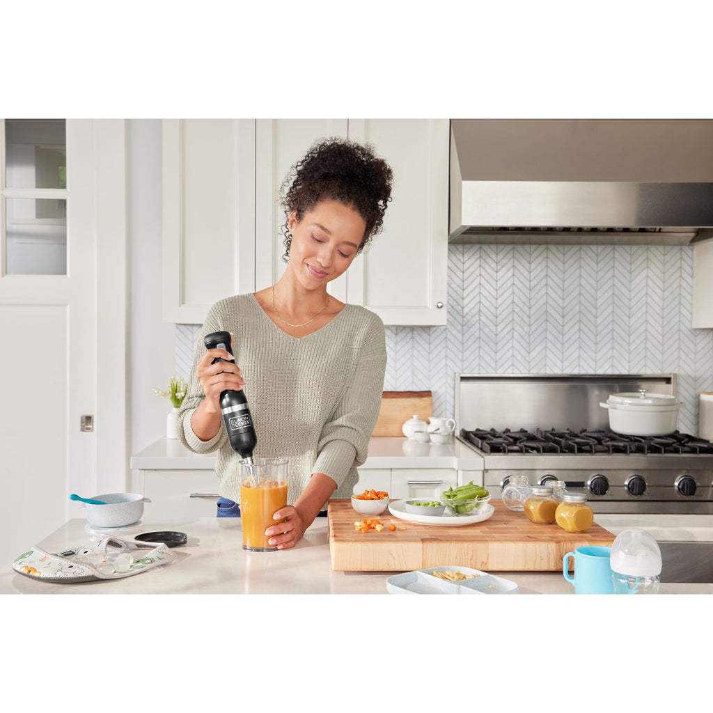 BLACK+DECKER Kitchen Wand Blender Kit - Black (BCKM1011K10)
