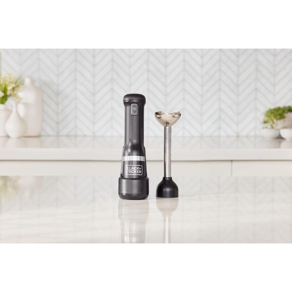 BLACK+DECKER Kitchen Wand Blender Kit - Black (BCKM1011K10)