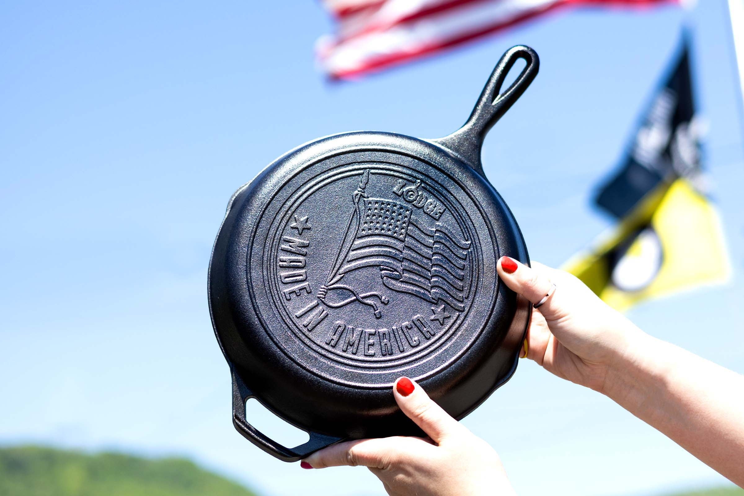 Lodge 10.25" Pre-Seasoned Cast Iron Skillet with American Flag