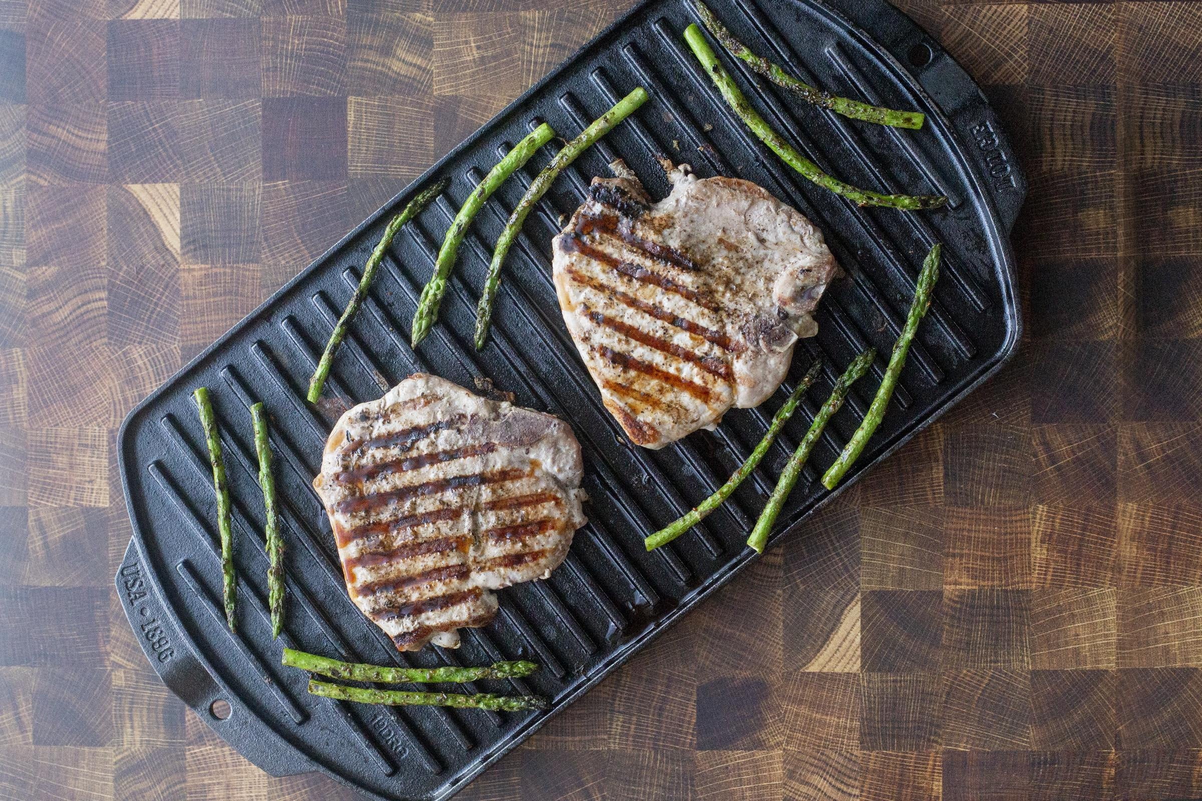 Lodge Seasoned Cast Iron Reversible Grill/Griddle