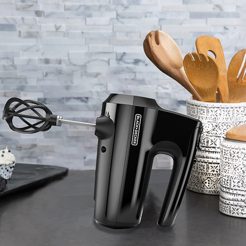 BLACK+DECKER Helix Performance 5-Speed Premium Hand Mixer - Nylon, Black