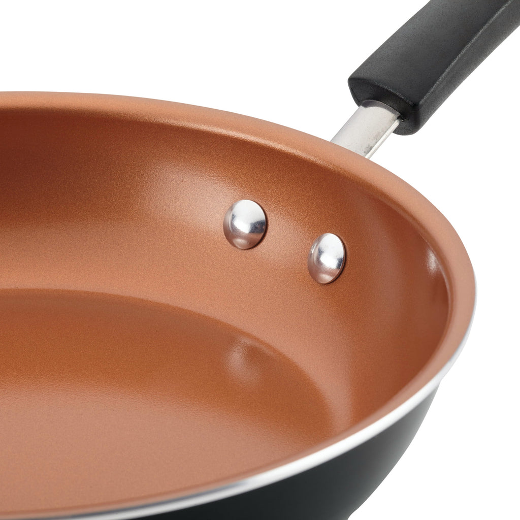 Farberware Easy Clean 12.5 Inch Ceramic Nonstick Frying Pan with Helper Handle - Dishwasher Safe, Black